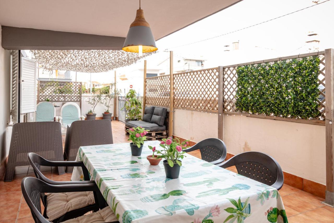 Super Apartamento A Un Paso Del Mar Oliva Exteriör bild